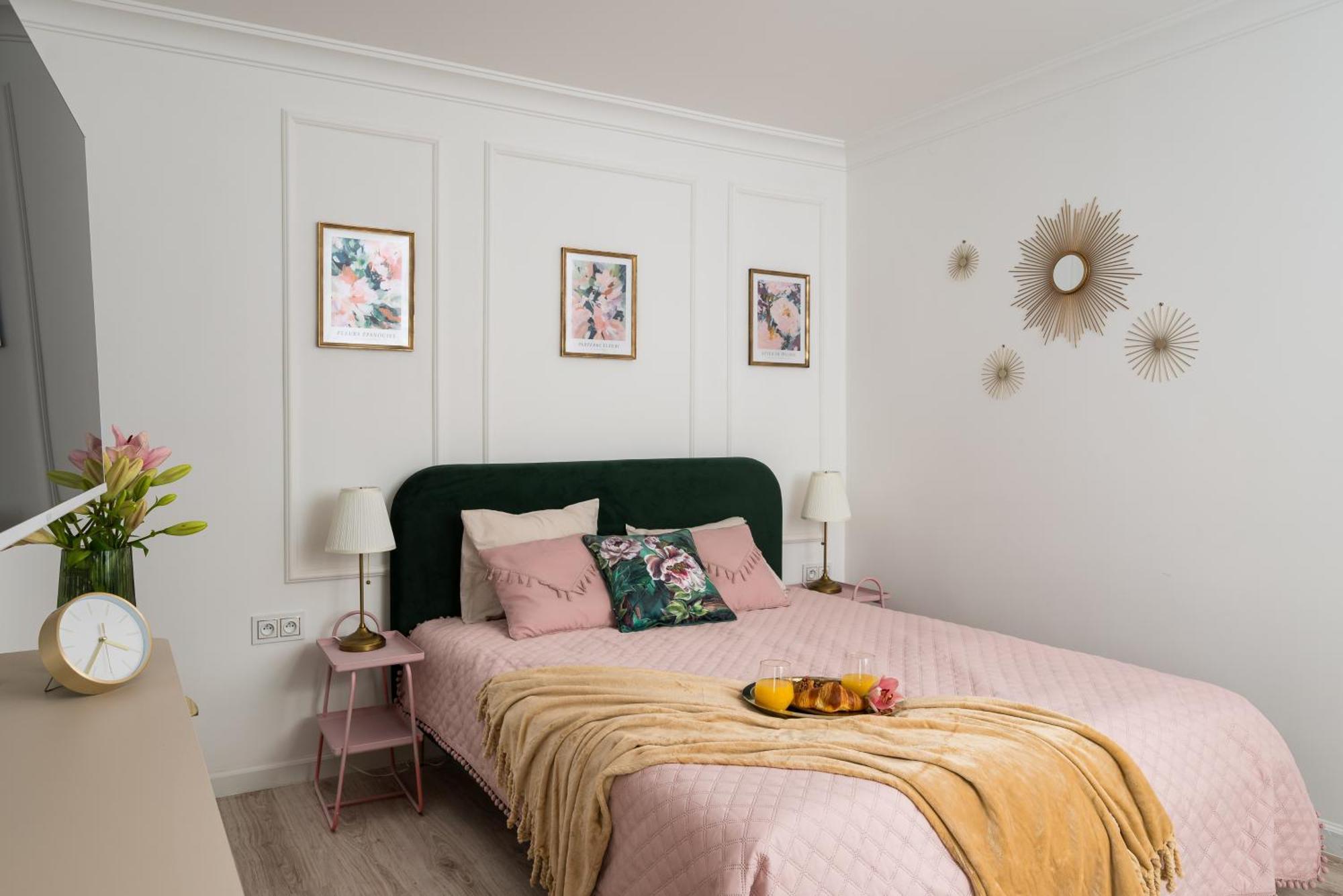 Lovely Downtown Studio At Most Lively Hoza Street, Discover Warsaw On Foot Exterior foto